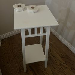 Two Side Tables For Living Room With One Table Lamp