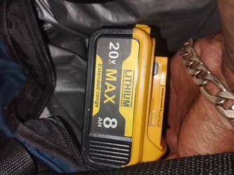 DeWalt 20V Max 8Ah Lithium Battery