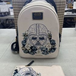 Loungefly Star Wars  Darth Vader wallet and mini back pack