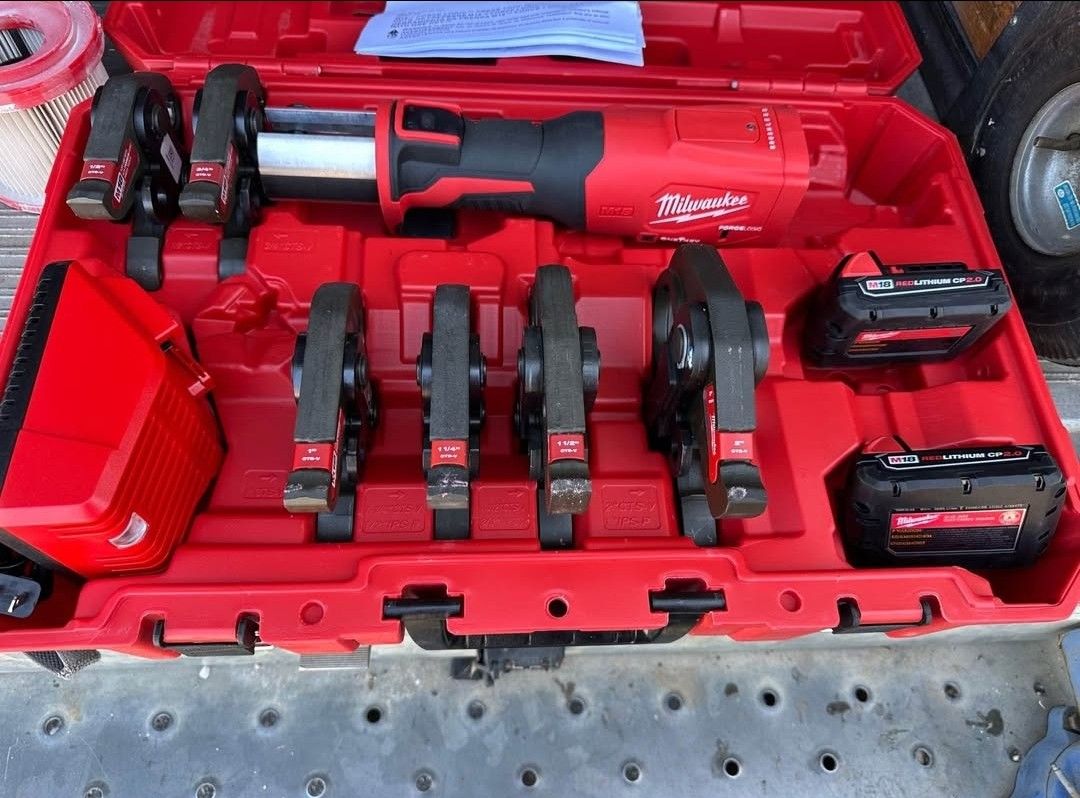 Milwaukee M18 Pro Press Tool