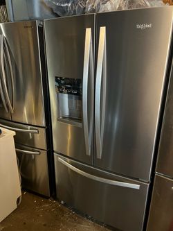 Good conditions whirlpool refrigerator
