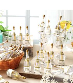 Wedding Bubbles Favors Send Off