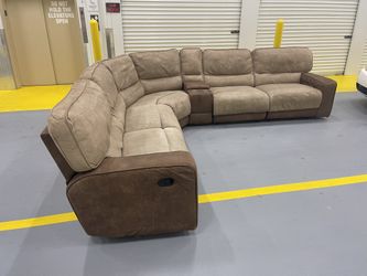 Recliner Sectional Sofa With USB Ports In Cup Holder Console