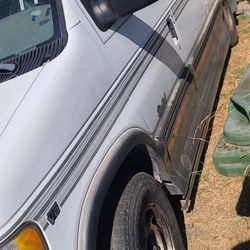 1998 Ford E-150
