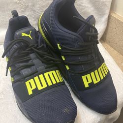 Size 9.5  Men's Puma Call Regulate Camo Peacoat Blue & Yellow.  Toe needs refurbished.  Puma navy blue trainers #sneakers #running