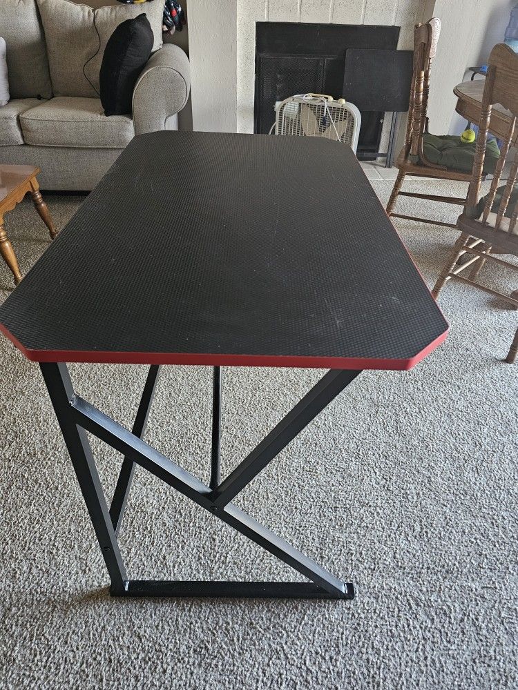 Modern Gaming/Computer Desk