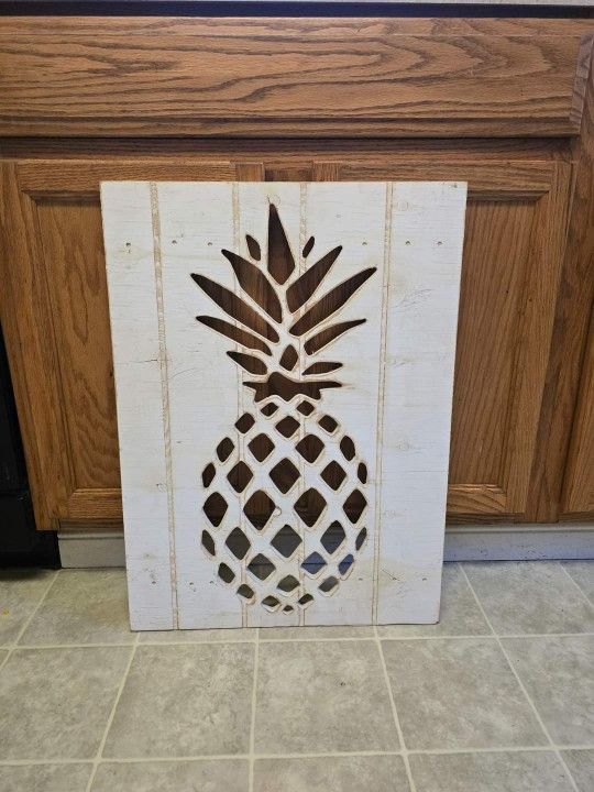 Pineapple Wooden Sign