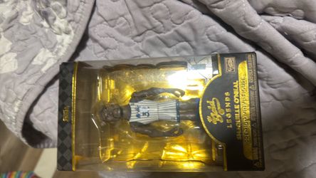 Gold legend funko pop