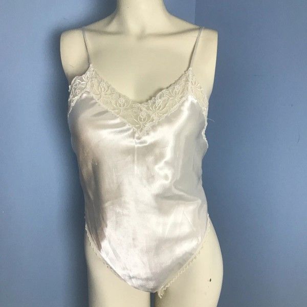 Vintage Gold label Glossy TEDDY Second Skin Victoria's Secret Satin BODYSUIT Lacy Femme bras