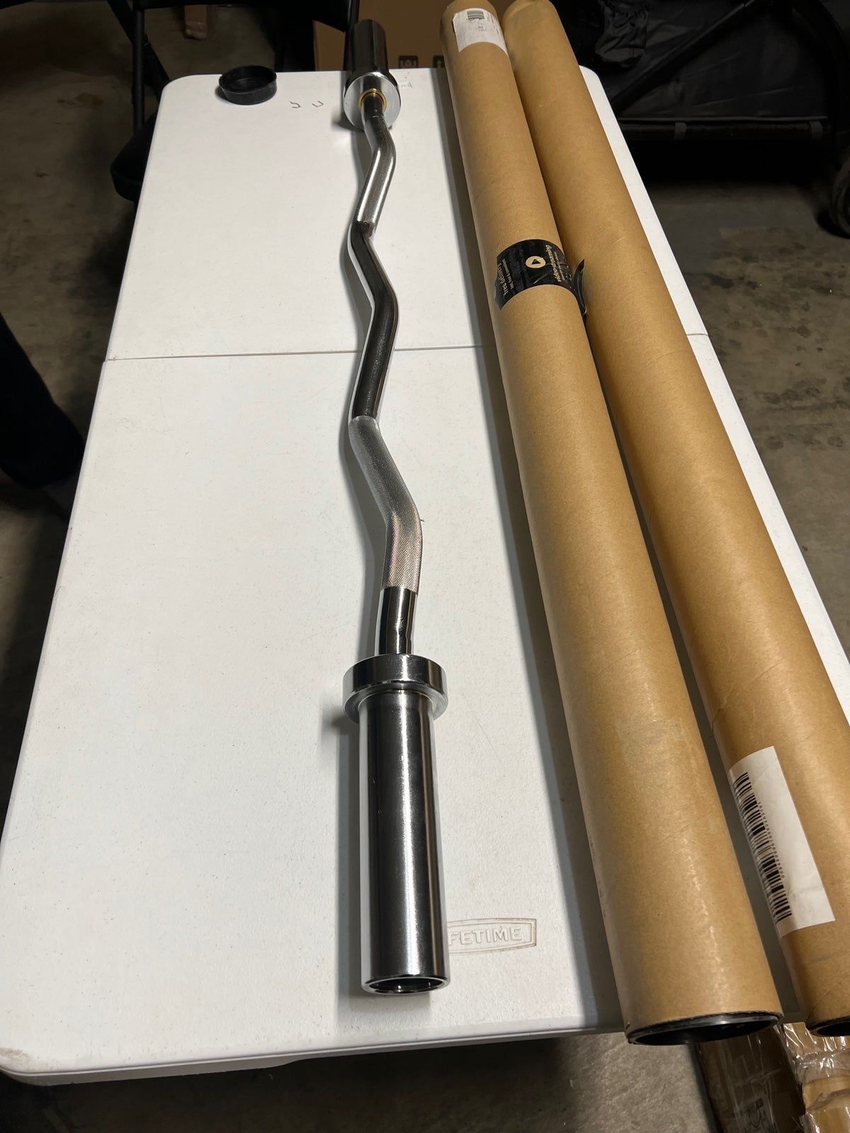 New Olympic EZ Curl Bar