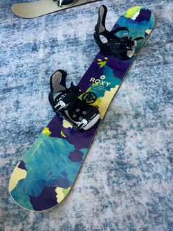 Roxy 151 cm snowboard/new bindings/new wax-also sell boots/goggles/helmet/pants/coat/Balaklava