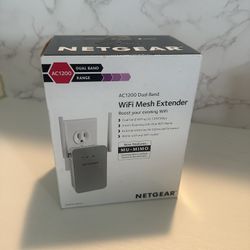 NETGEAR EX6150 AC1200 Dual Band Wi-Fi Range Extender 