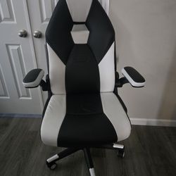 RS Gaming Chair