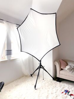 72" Octabox and AlienBee Flash Unit LIKE NEW