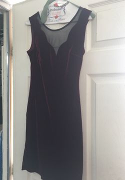 Formal burgundy dress velvet size small