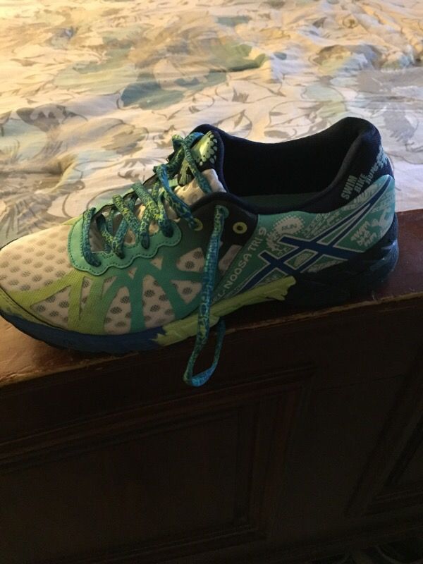 Asics gel noosa tri ladies