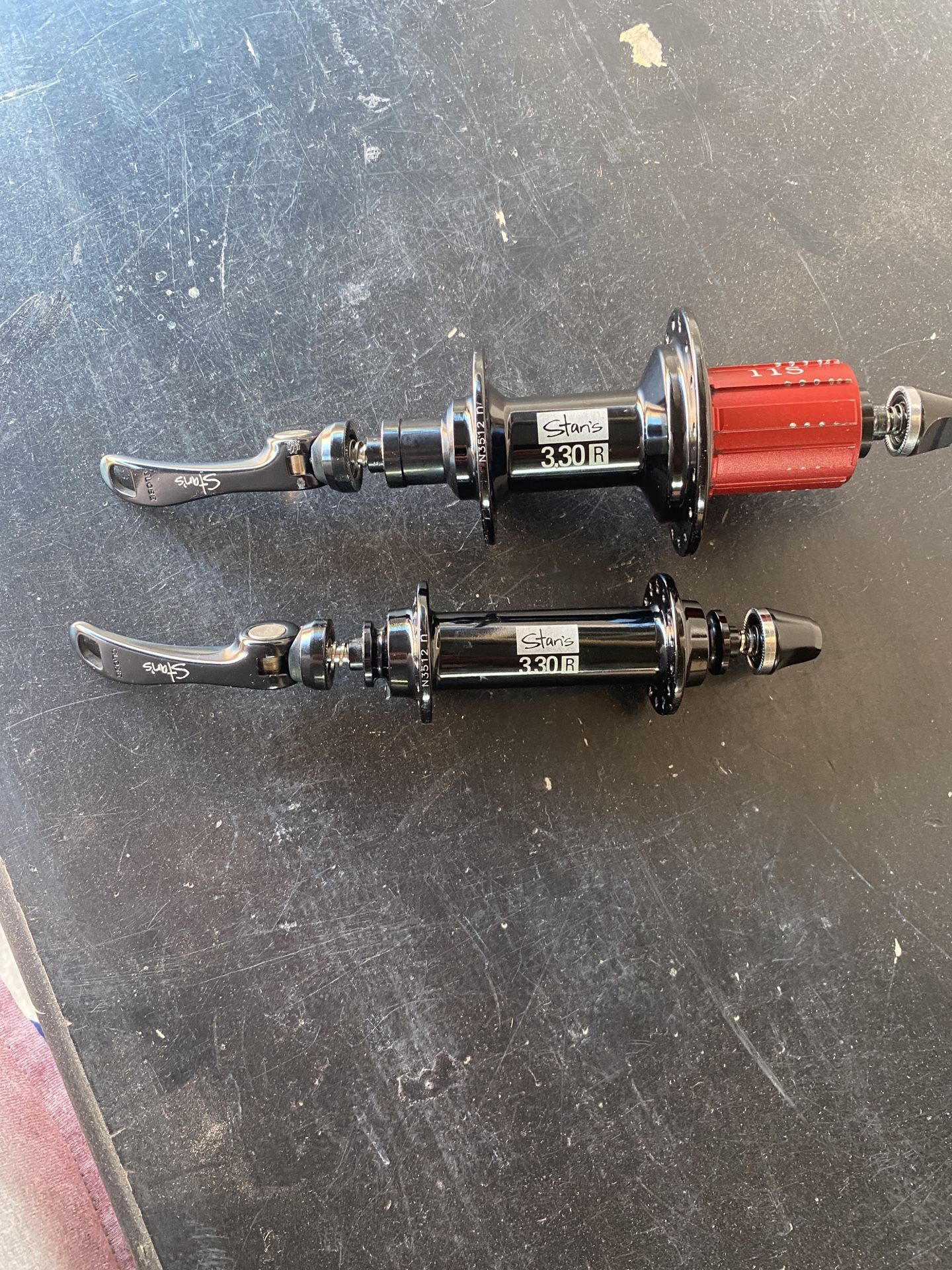 Stan’s 3.30R Bicycle Hub Set 11 Speed