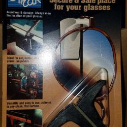 Sun / Reading Glasses Holders