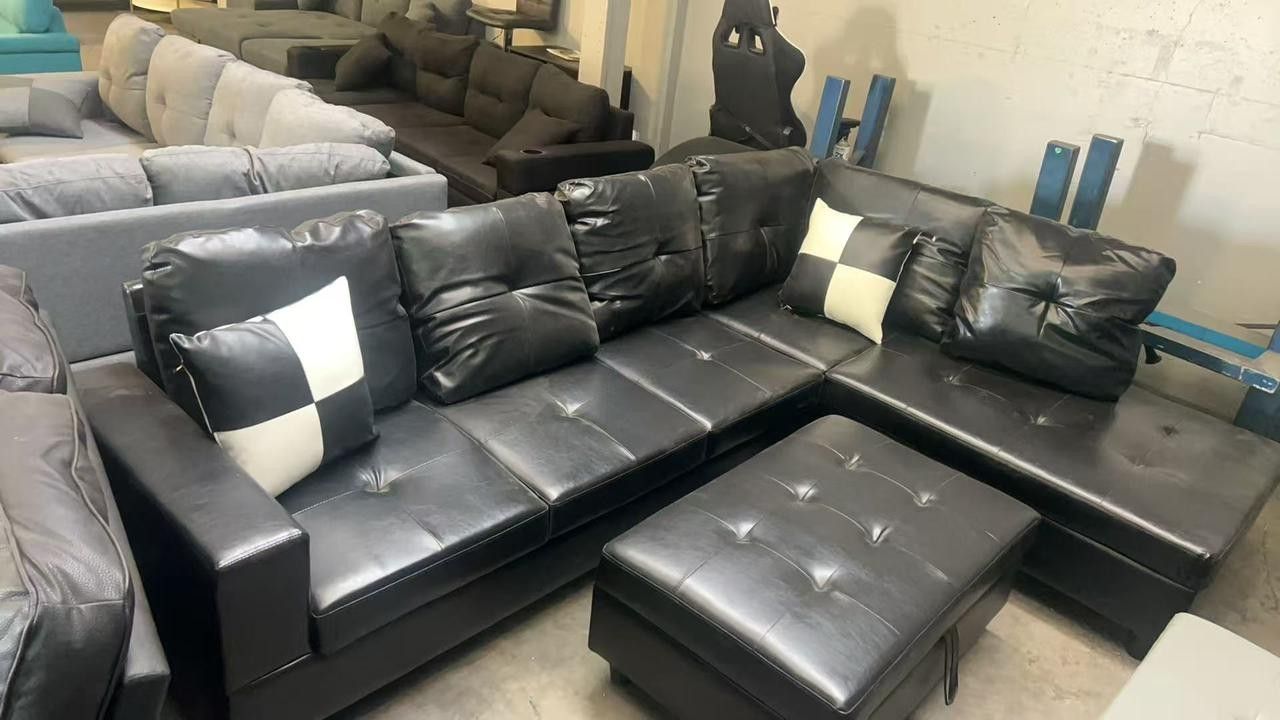 BRAND NEW SECTIONAL SOFA COUCH SET WITH STORAGE OTTOMAN