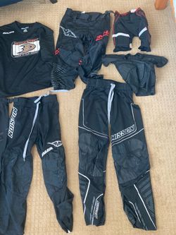 Youth hockey gear pants jersey pads Bauer