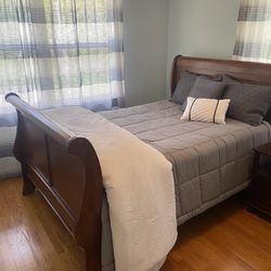 Sleigh Mahagony Full Bed With Box Spring And Mattress