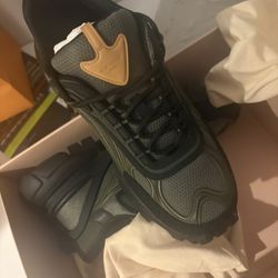 Lv Sneaker Brand New Size 9 1/2 U.S. 11.5