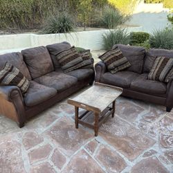 Couches And Coffee Table