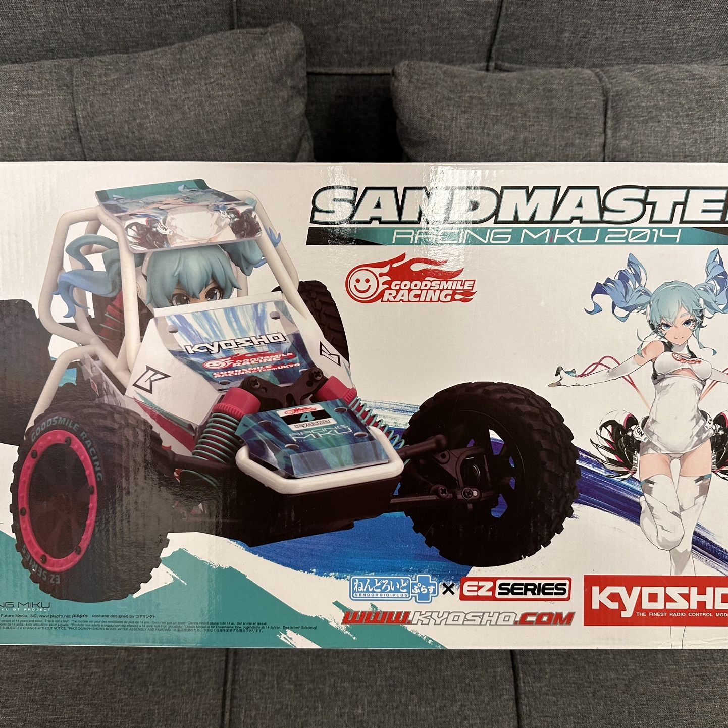 Brand New Kyosho Sandmaster Racing Hatsune Miku 2014 RC Car for