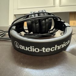 🎧 Audio-Technica ATH-M20x Headphones – Great Condition