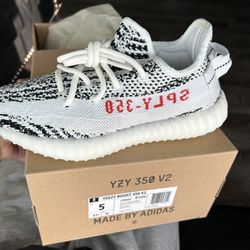 Yeezy 350 Zebra 5M