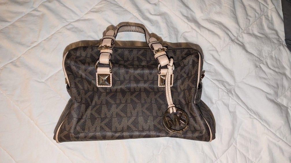 Michael Kors Purse & Wallet
