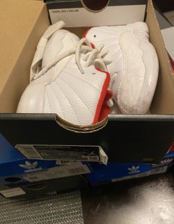 Kids jordan retro 12