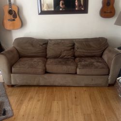 Free Pull Out Bed Couch-must Go Today