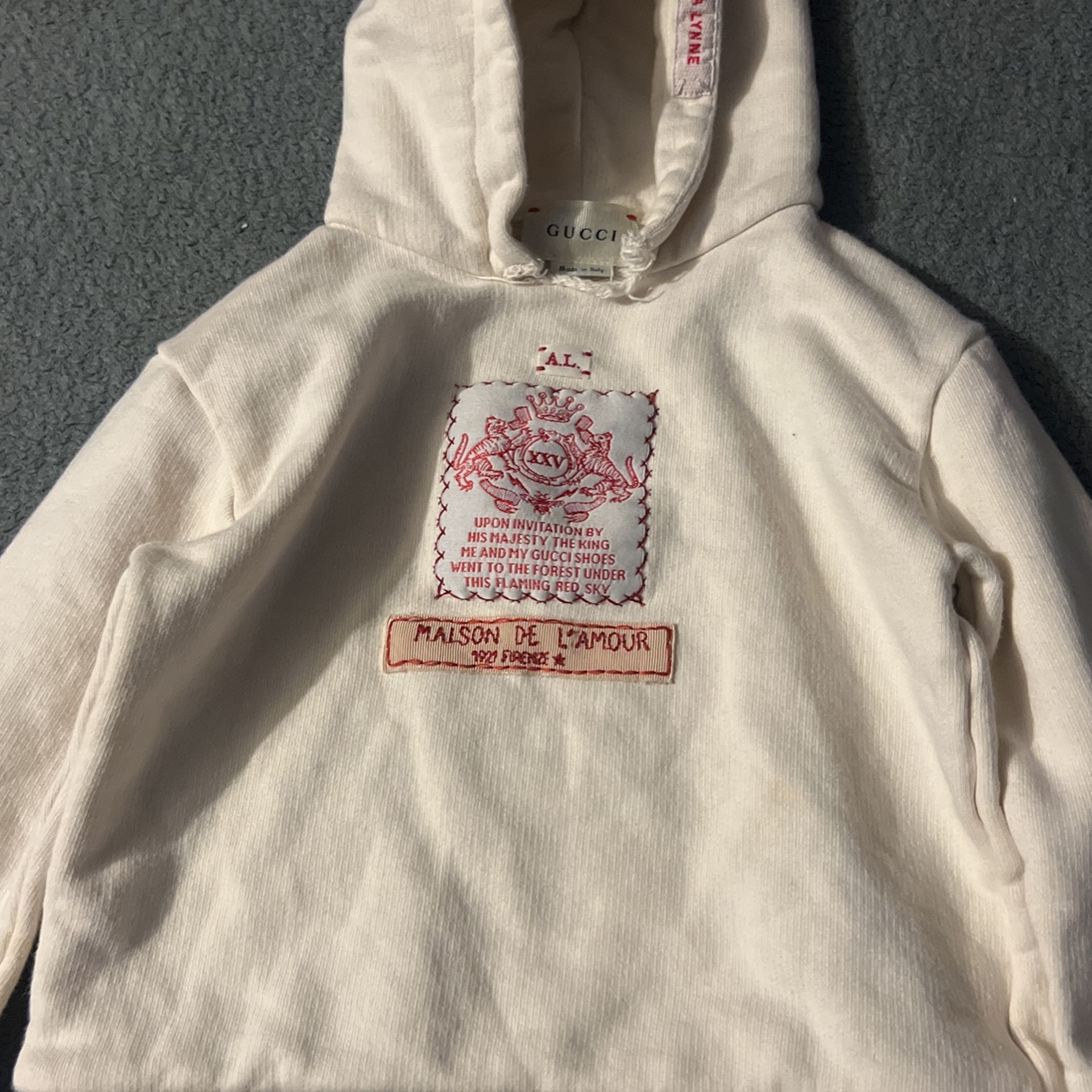 Gucci invitation clearance hoodie