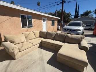 Sectional couch