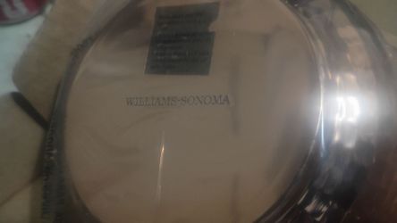 William Sonoma hammered copper bowl silver metal lined
