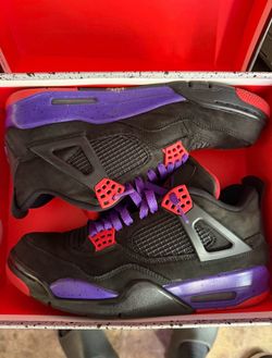 JORDAN 4s  SIZE 10.5 Toronto Raptors  DRAKE