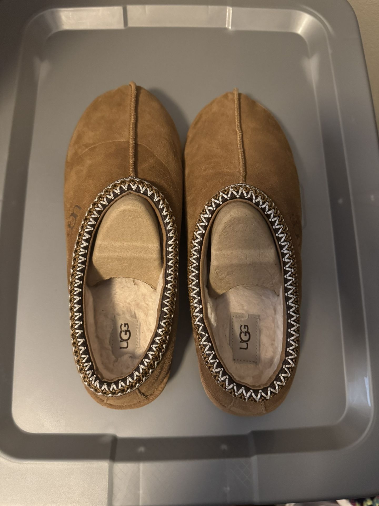 Tasman Uggs