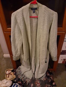 Large tsrget issac sweater