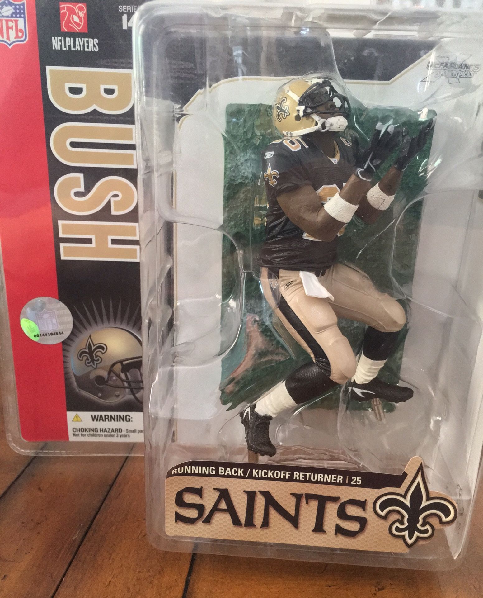 New Orleans Saints Reggie Bush Running Back Todd McFarlane series 14 sports figure.