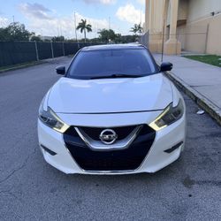 2016 Nissan Maxima