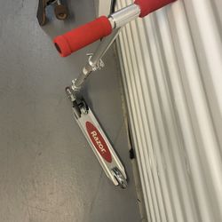 Razor Scooter