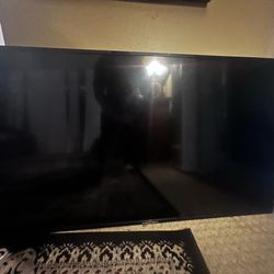 50 Inch Smart TV w/ wall mount
