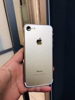 iPhone 7 32GB Factory Unlocked