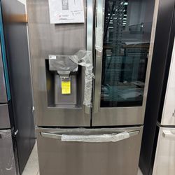 LG 29.7 cu ft French Door Smart Refrigerator, InstaView Door-in-Door, Dual & Craft Ice, PrintProof Black Stainless Steel 