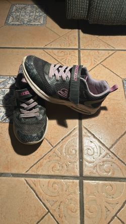 Skechers Girl Shoes Size 3