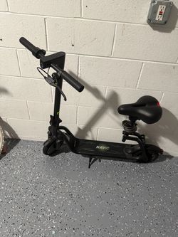 Electric scooter