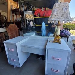 Vintage Shabby Chic Vanity w/ Mirror & Bench