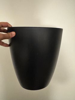 Clean Trash can