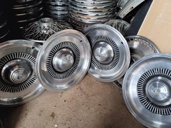 15" Buick Electra Hubcap Set 